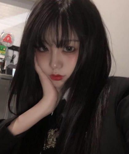 我对象的alpha人设有点怪（撒娇黏人alpha美人攻×暴躁心软Omega宠夫受）